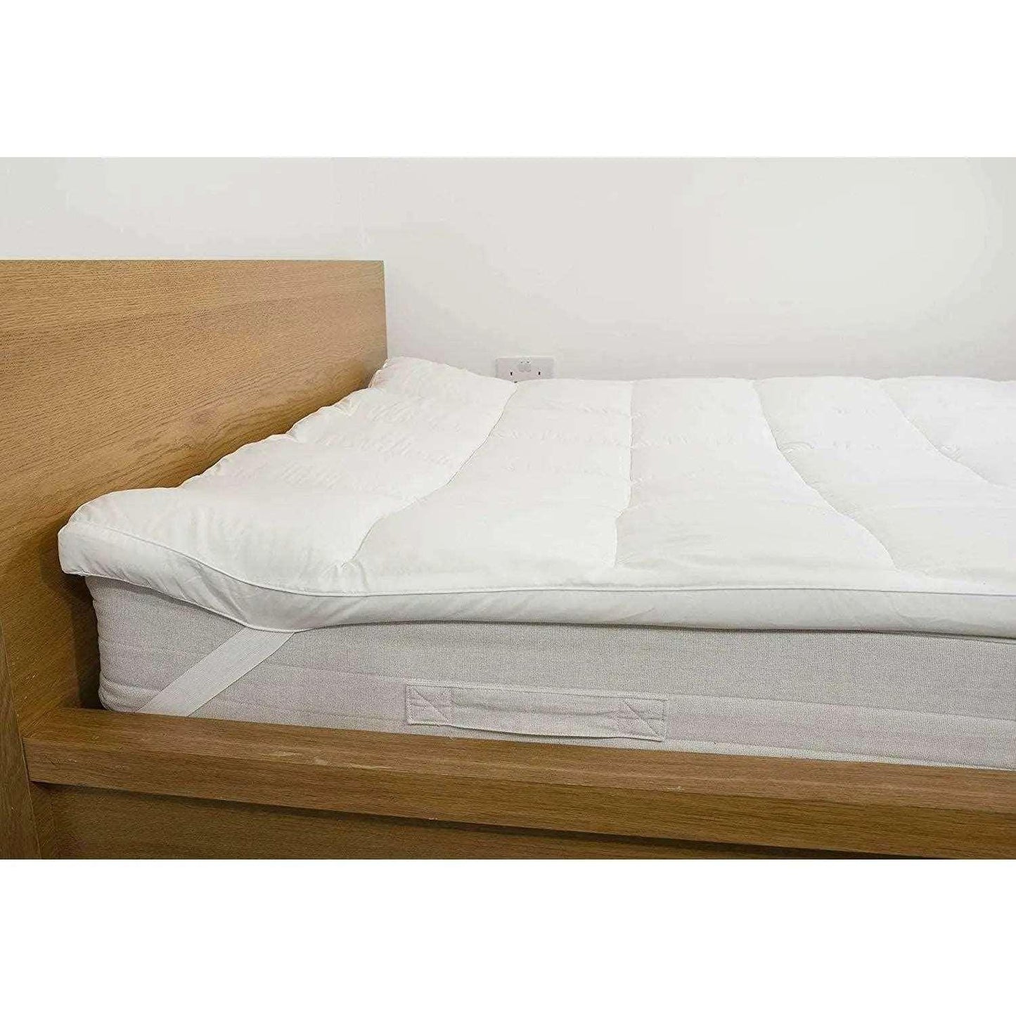 Luxury Mattress Toppers Microfiber 5cm Mattress Cover Availbale in All Sizes - Arlinens